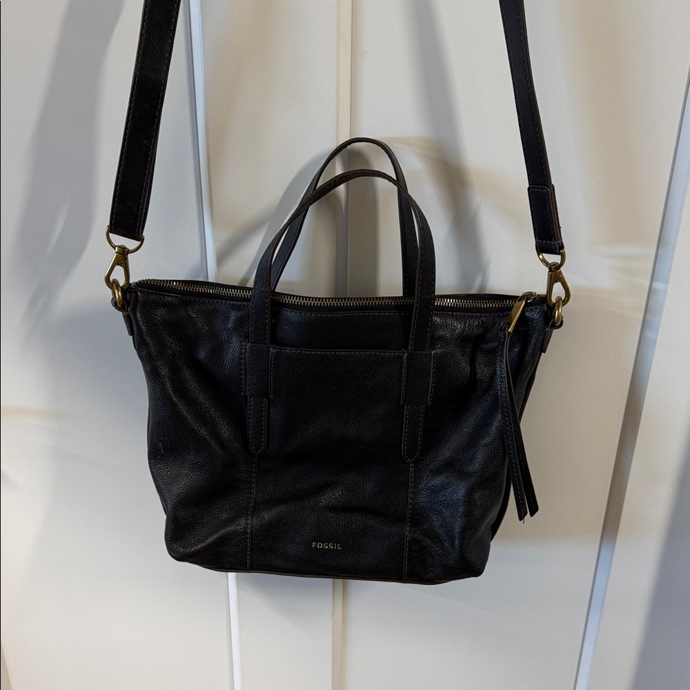 Fossil Black Leather Crossbody Tote